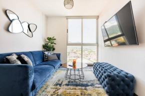 Rohrmoser 2BD - Best Location - AC Pool Views King